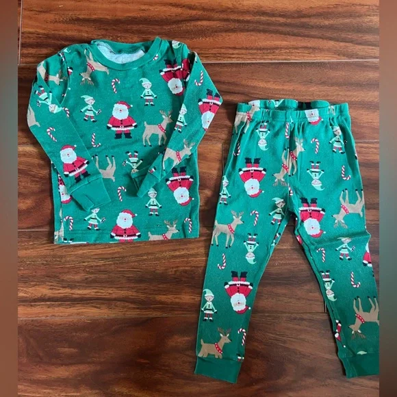 Carters Holiday Bundle!! - Picture 4 of 5